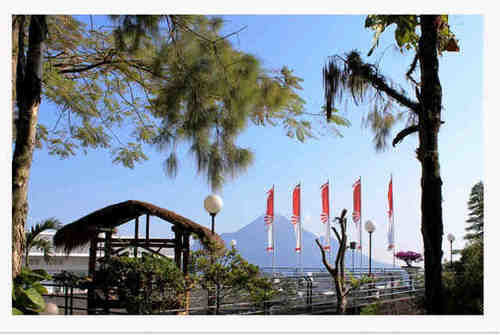 Tanjung Plaza Hotel Prigen Exterior foto